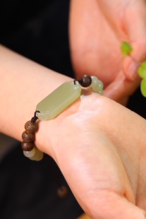 天然和田玉晴水白玉手牌无事牌手链仿古小众设计沉香精品特色手饰