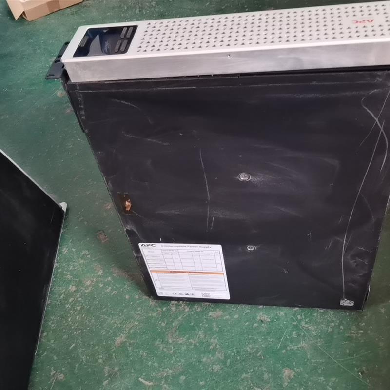 《议价》APC不间断电源型号SRT1000UXI-LI全新未拆封