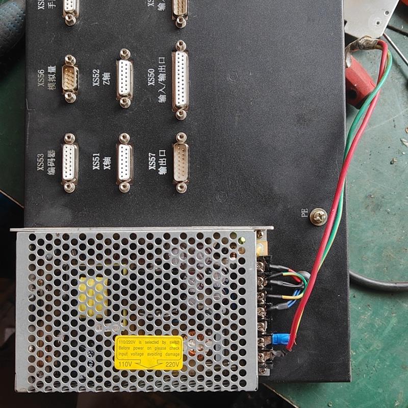 《议价》南京达风数控系统 DF-101S成色如图功能正常。拆机件