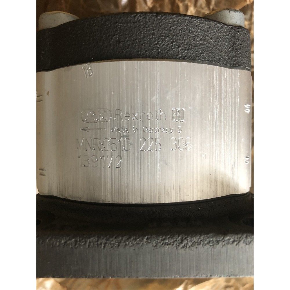 0510225306 AZPF11-004LCB20MB力士乐齿轮泵德国原装