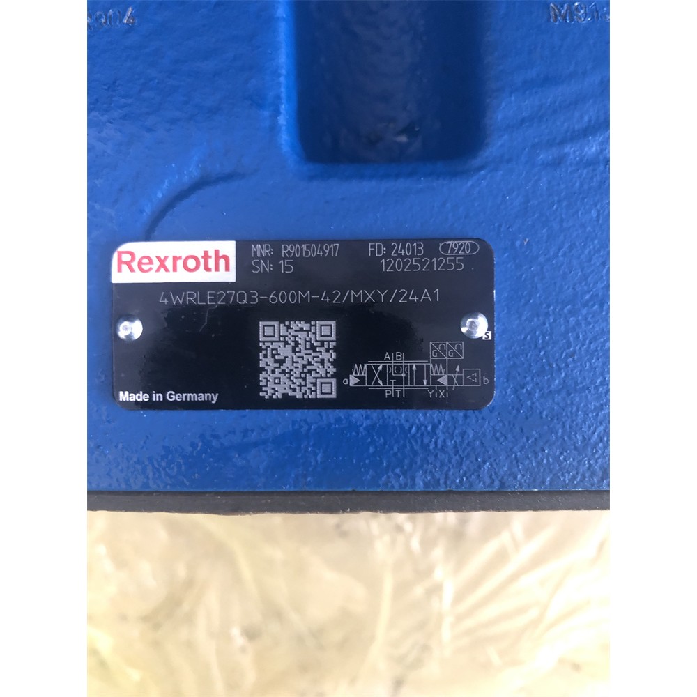 力士乐4WRLE27Q3-600M-42/MXY/24A1 R901504917德国液压比例阀