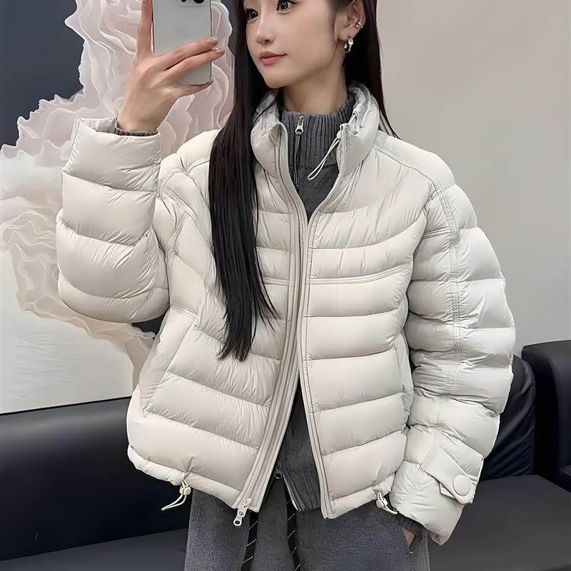 2025巨好看的轻薄排骨羽绒服冬季女款短款高端洋气小个子保暖外套