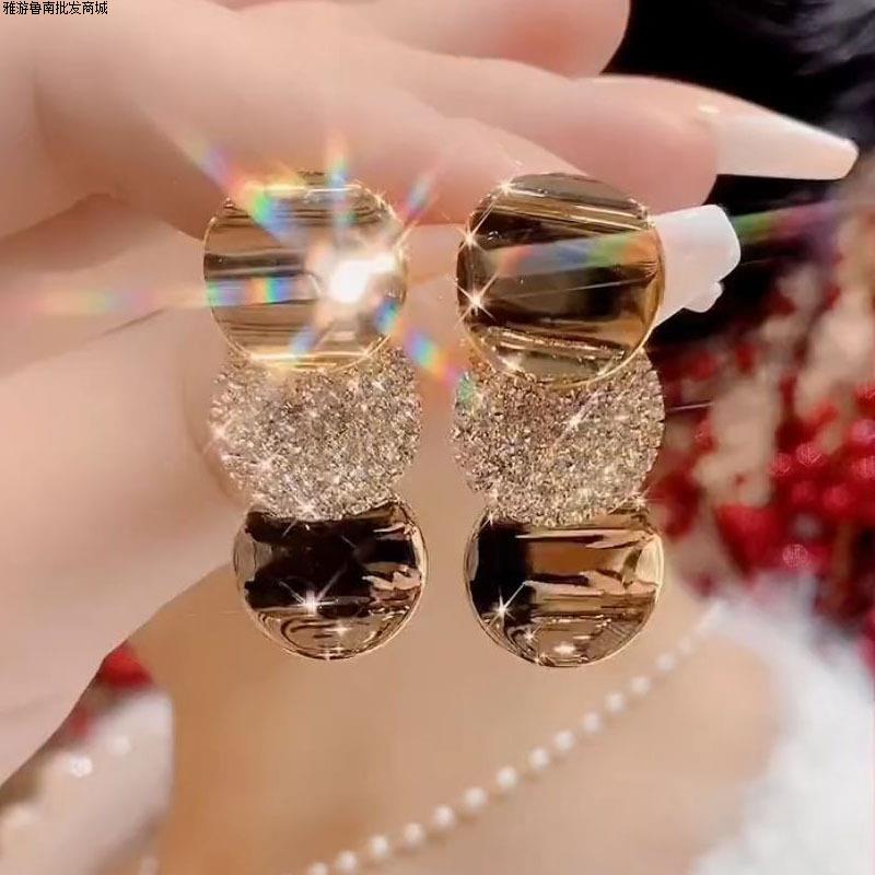 超闪金色圆片耳环小众独特