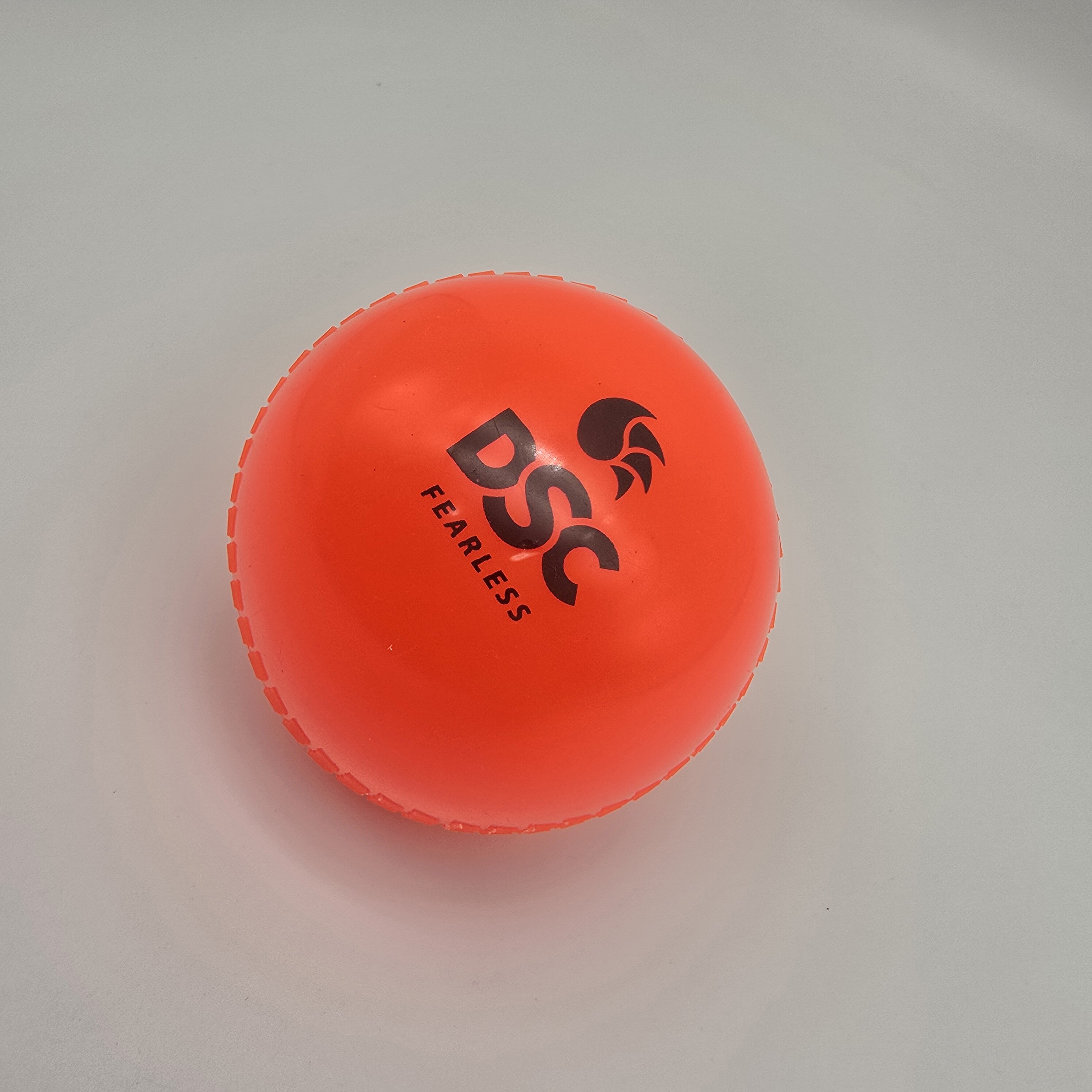 板球Cricket PVC Cricket  balls DSC PVC RED板球训练球初学