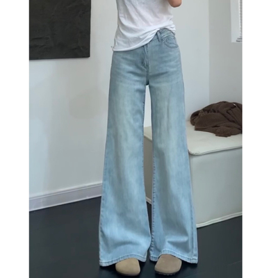 浅蓝色不贴腿微喇牛仔裤女喇叭裤