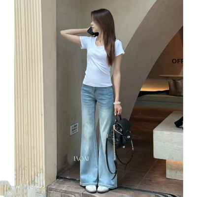 浅蓝色低腰牛仔裤女不贴腿微喇裤
