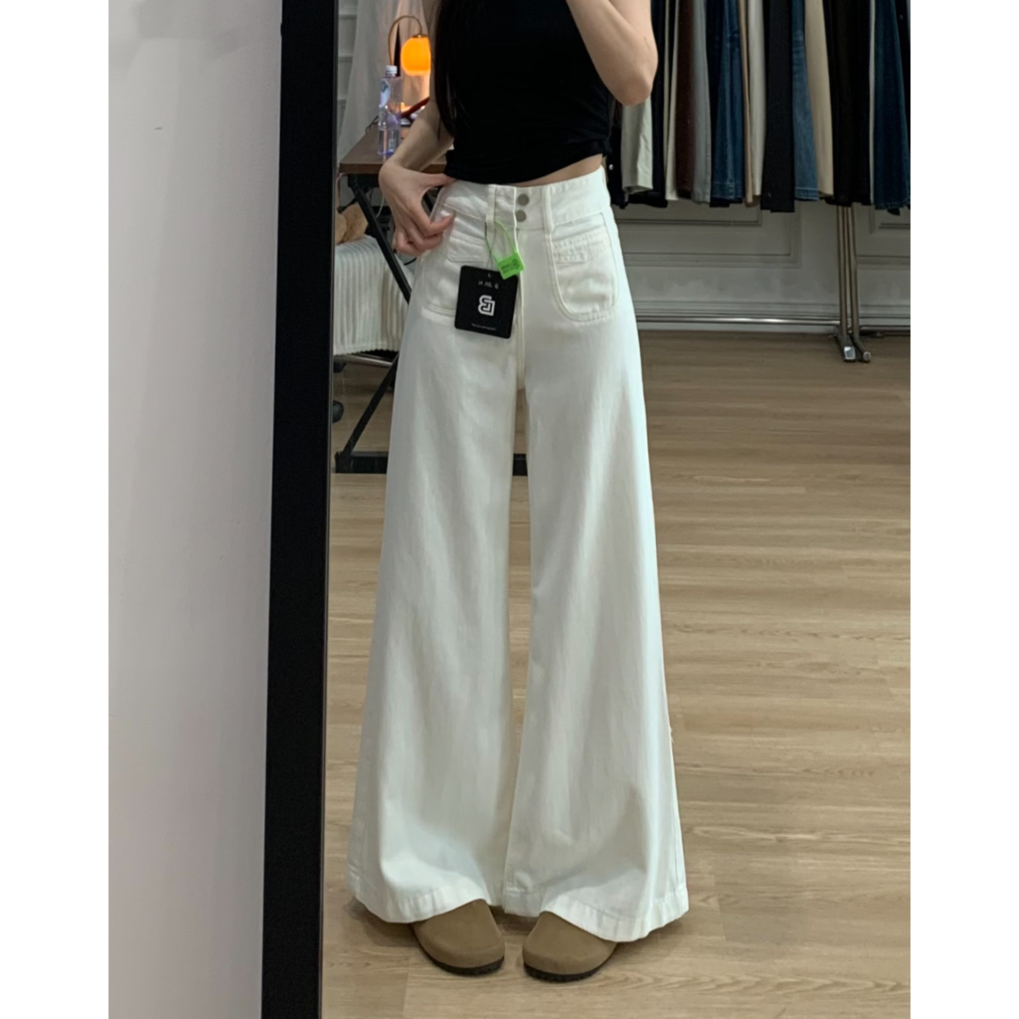 美式复古白色阔腿牛仔裤女新款高腰宽松显瘦垂感直筒不贴腿微喇裤