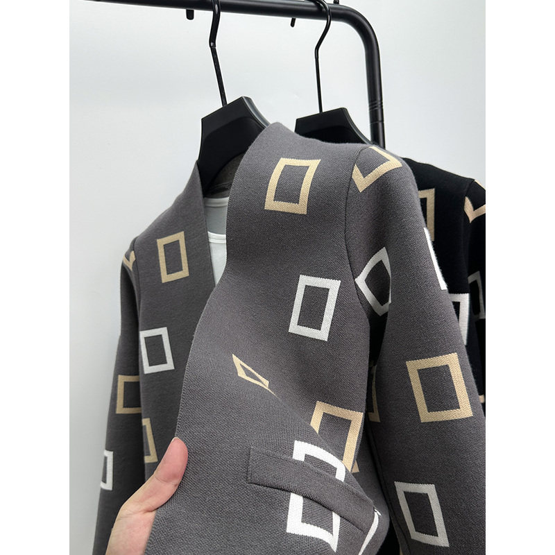 VIRRI CIAGA秋冬潮牌男V领针织开衫外套潮流几何提花外穿毛衣披肩,男装,秀禾服,淘宝优惠券,粉丝福利购,淘宝优惠卷