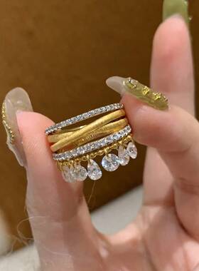 法式复古珠帘星幕三臂灵动戒指