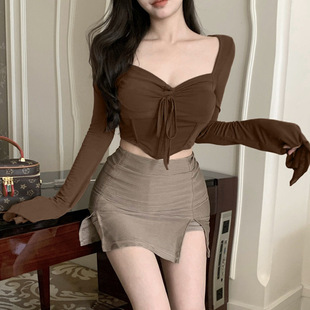 显瘦喇叭袖 纯欲风V领褶皱短款 修身 长袖 纯色 T恤女内搭洋气小衫