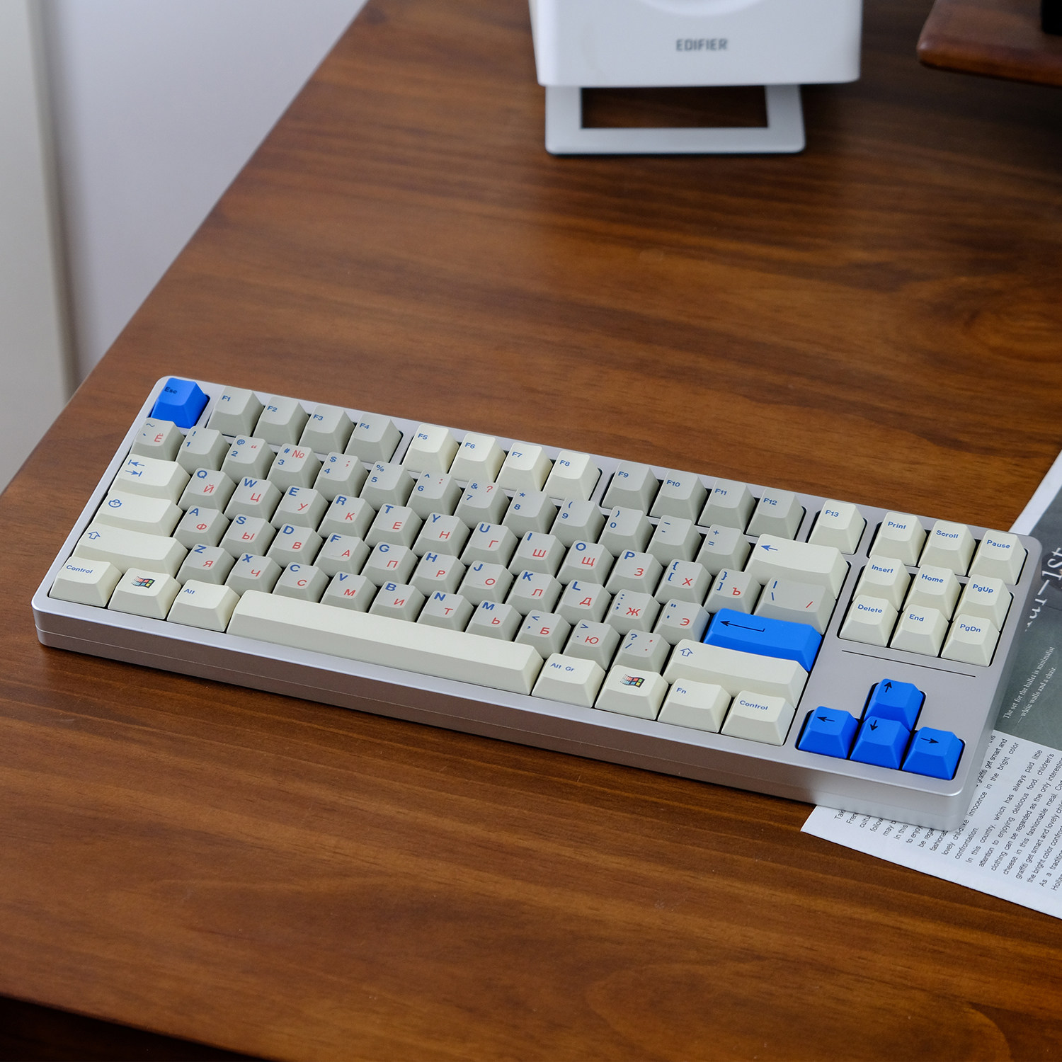 星尘外设  复古灰白蓝红俄文 字根 PBT材质 原厂高度热升华键帽