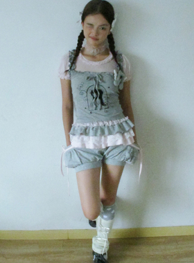 小猫藏星StarryKitty高级感假两件木耳边短袖蛋糕层南瓜短裤套装