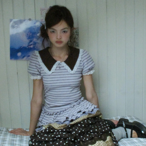 轻亚文化紫色少女裙边泡泡短袖