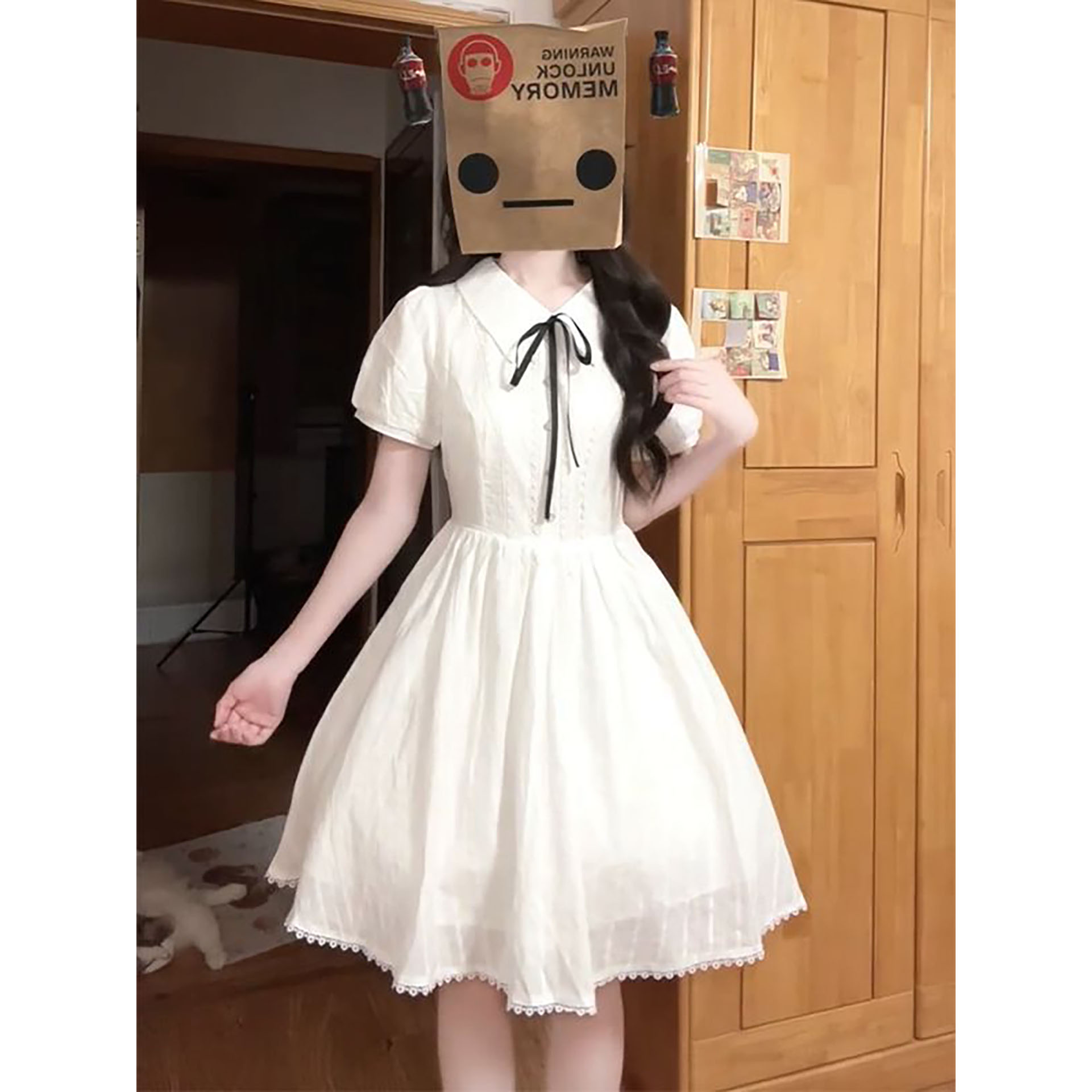 新款温柔甜美学院风白色