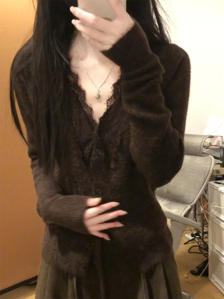 蕾丝v领针织内搭打底衫女秋冬季2025新款高级感毛衣开衫外套上衣