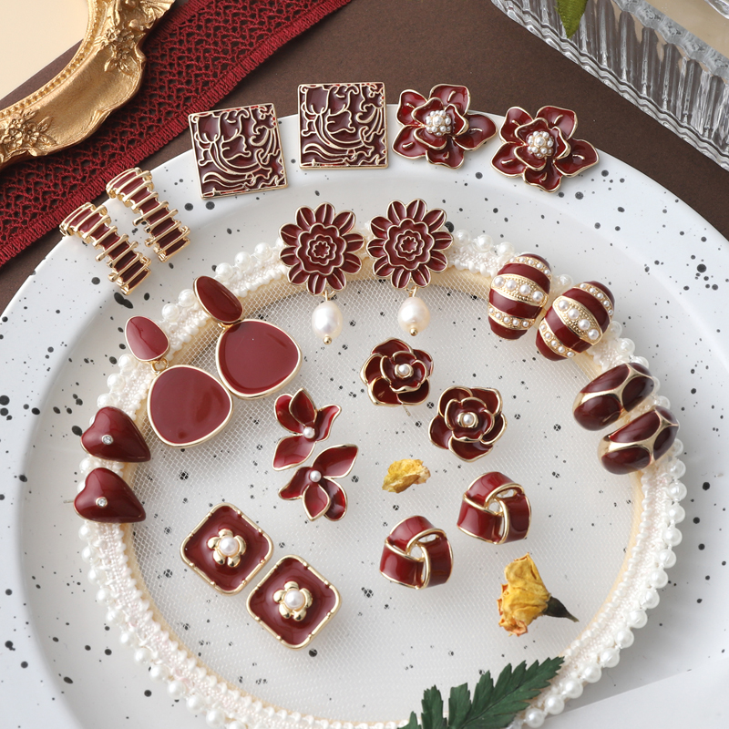 秋冬港风耳钉925银针 小众高级感复古vintage耳环红色订婚耳饰女