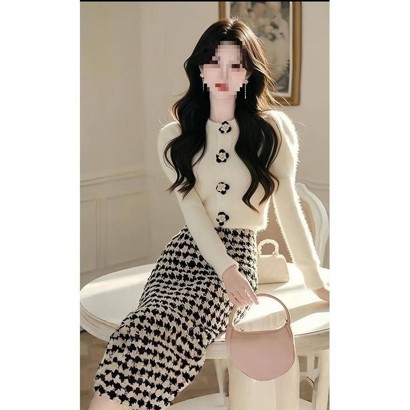 小香风冬季穿搭一整套感时尚套装秋冬新款深秋两件套女装