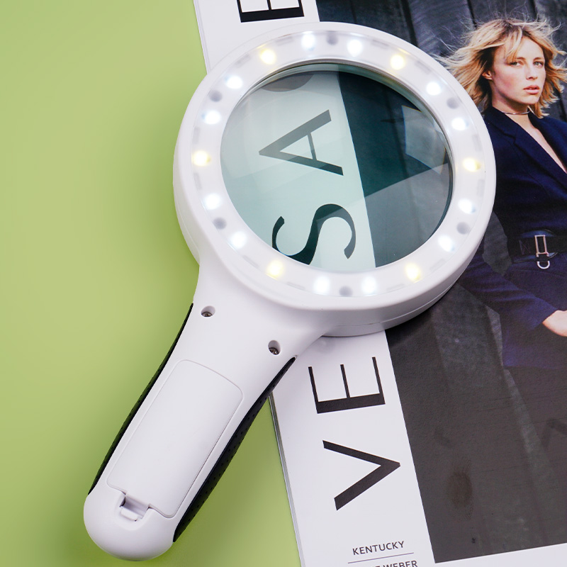 5倍阅读白黄光源大镜片放大镜