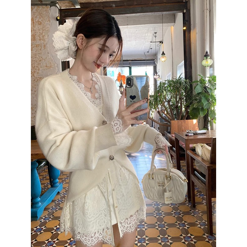 2025秋冬季新款绝美温柔风穿搭开衫外套女慵懒风叠穿V领长袖上衣,女装/女士精品,时尚套装,淘宝优惠券,粉丝福利购,淘宝优惠卷