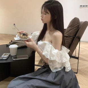 别致提花飞飞袖修身AA上衣 女 一字领露肩短款露肚脐刺绣荷叶衬衣