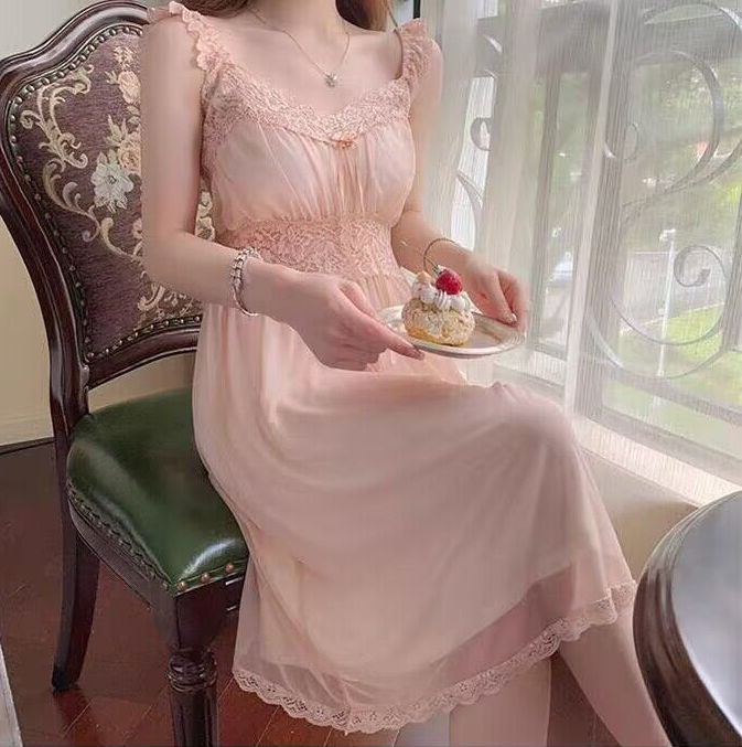 网纱蕾丝夏季温柔性感睡裙