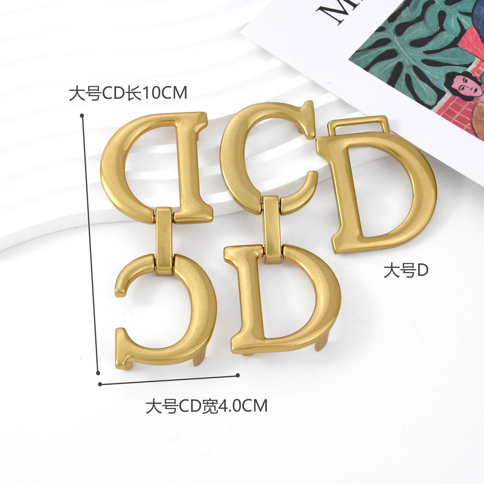 适用迪奥马鞍包CD五金dior包包维修肩带扣头cd挂饰包带螺丝配件图片