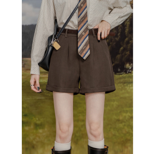 宽松简约百搭休闲裤 女设计感卷边A字裤 阔腿短裤 六条猫studio西装