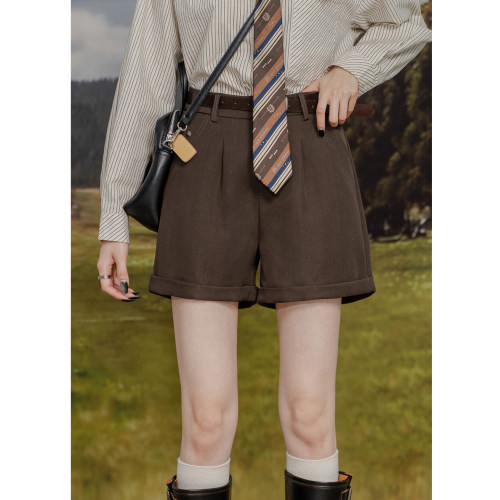 设计感卷边简约百搭休闲短裤