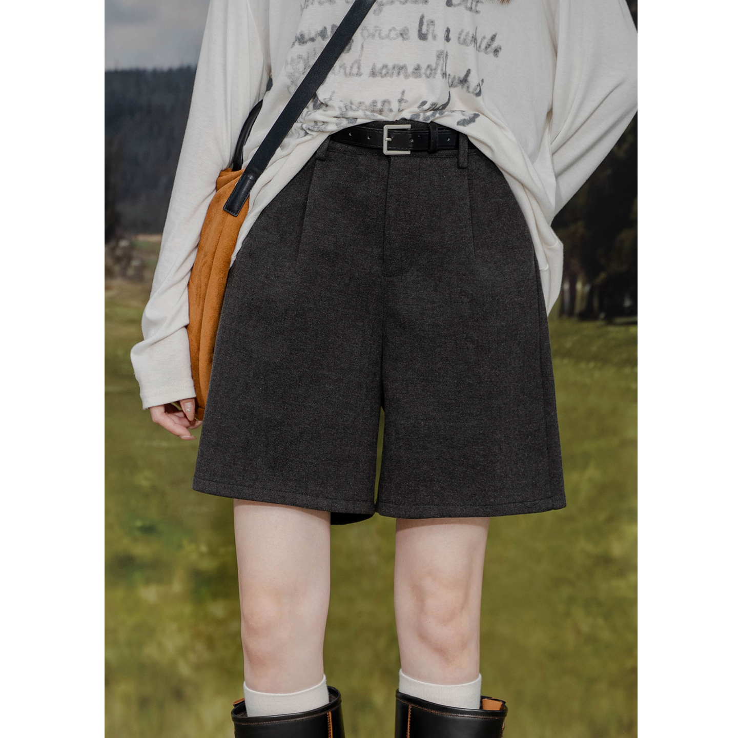 毛呢直筒简约百搭休闲五分裤