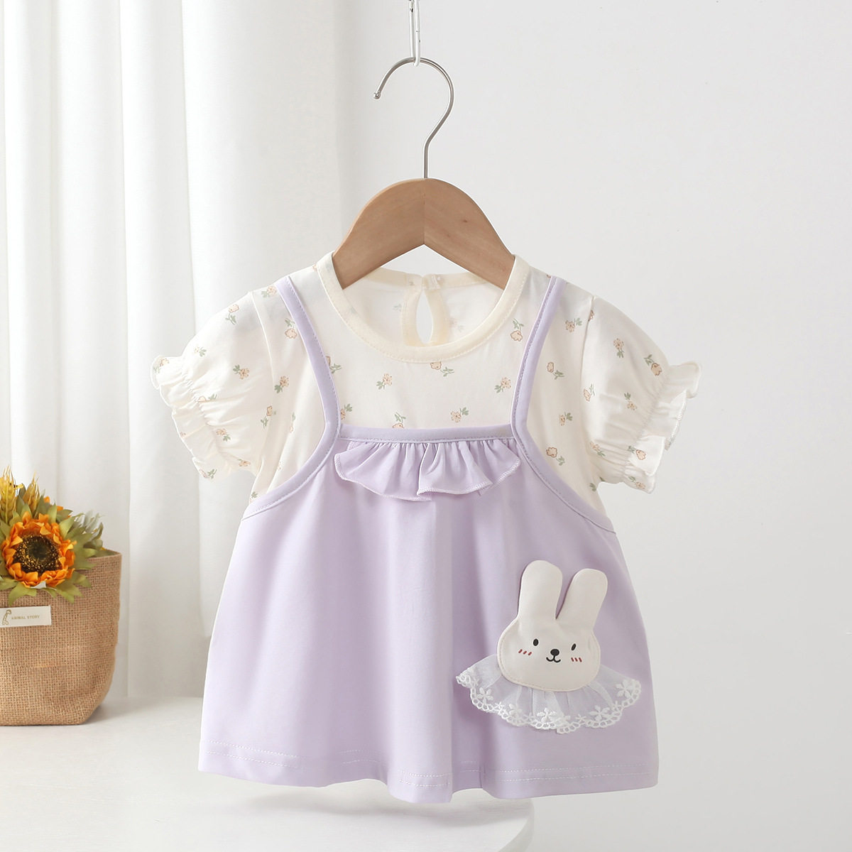 新生婴儿衣服夏薄款女宝宝短袖小连衣裙