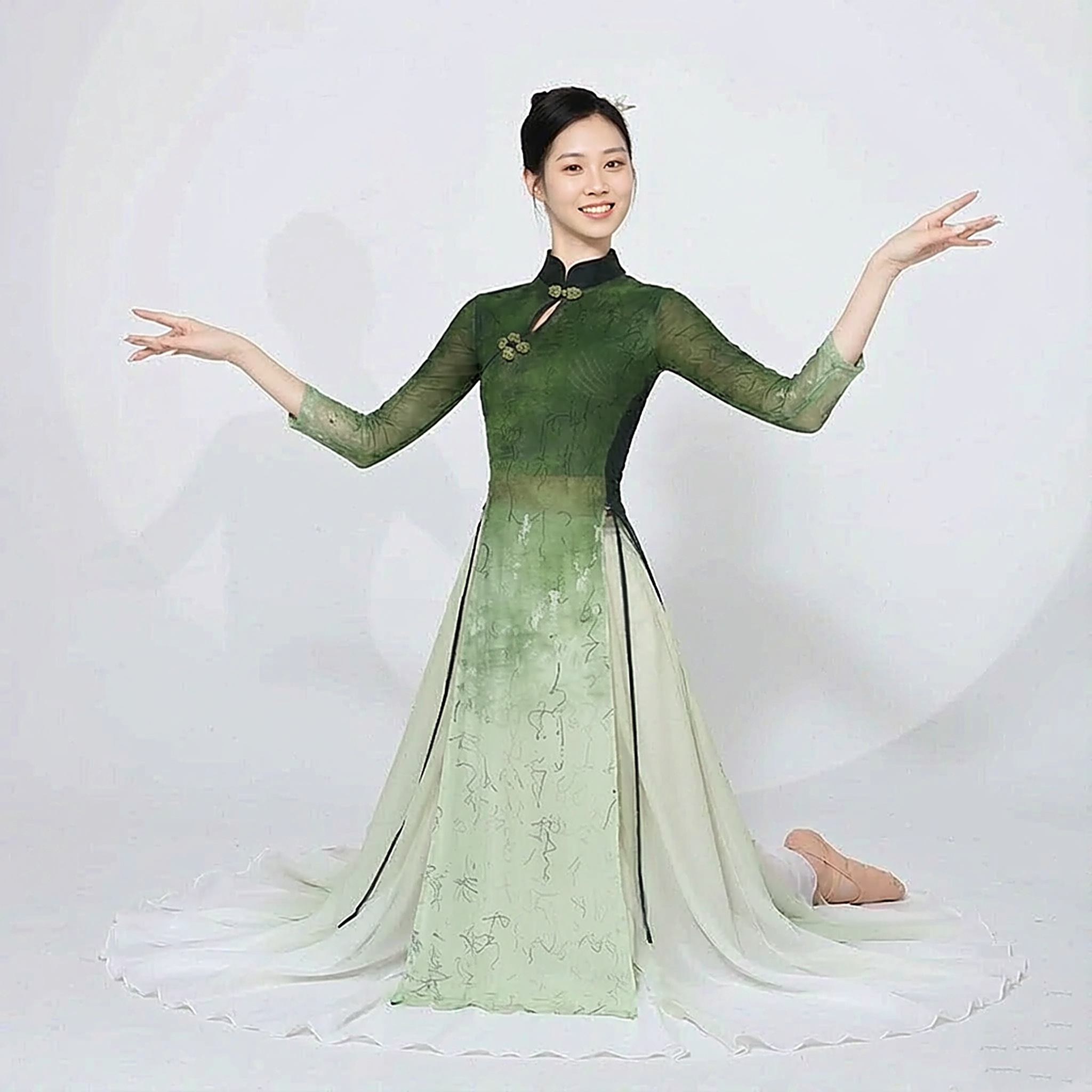 古典舞蹈服女旗袍纱衣中国风渐变身韵练功服新中式艺考飘逸演出服