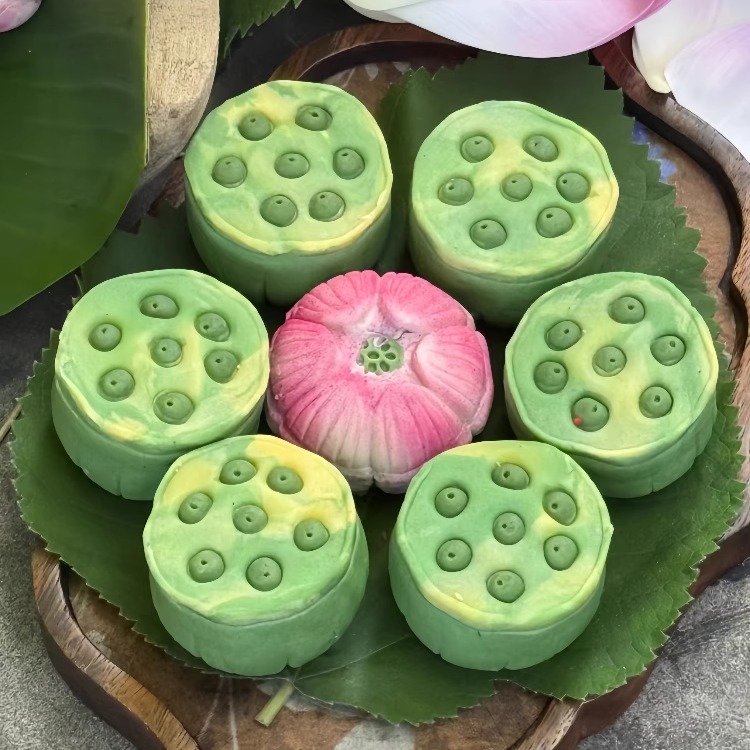 2025月饼模具手压式家用月饼模型