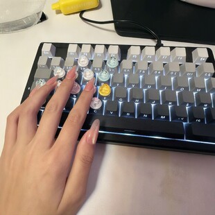 女生美甲敲键盘辅助器打瓦键盘DIY按键贴装饰贴打游戏工作按键贴