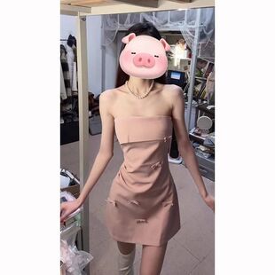 纯欲风粉色立体蝴蝶结抹胸连衣裙女秋冬性感小香风显瘦收腰生日裙