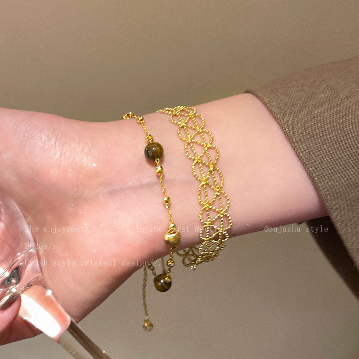 金色蕾丝虎眼石叠戴手链女