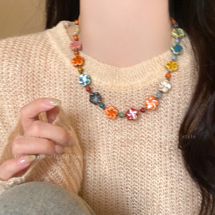 彩色陶瓷花花项链女2026新款爆款新中式毛衣链长款叠戴编织绳配饰