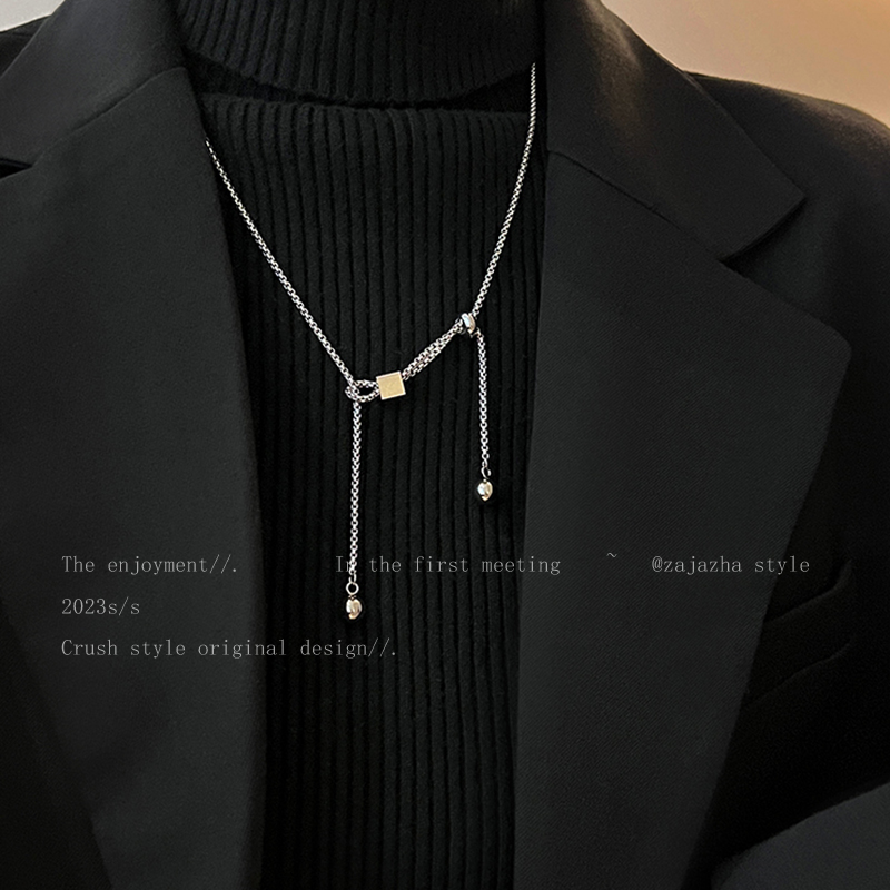 简约可抽拉毛衣链女生秋冬