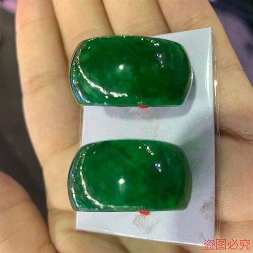 花青翡翠戒指价格 花青翡翠戒指图片 星期三