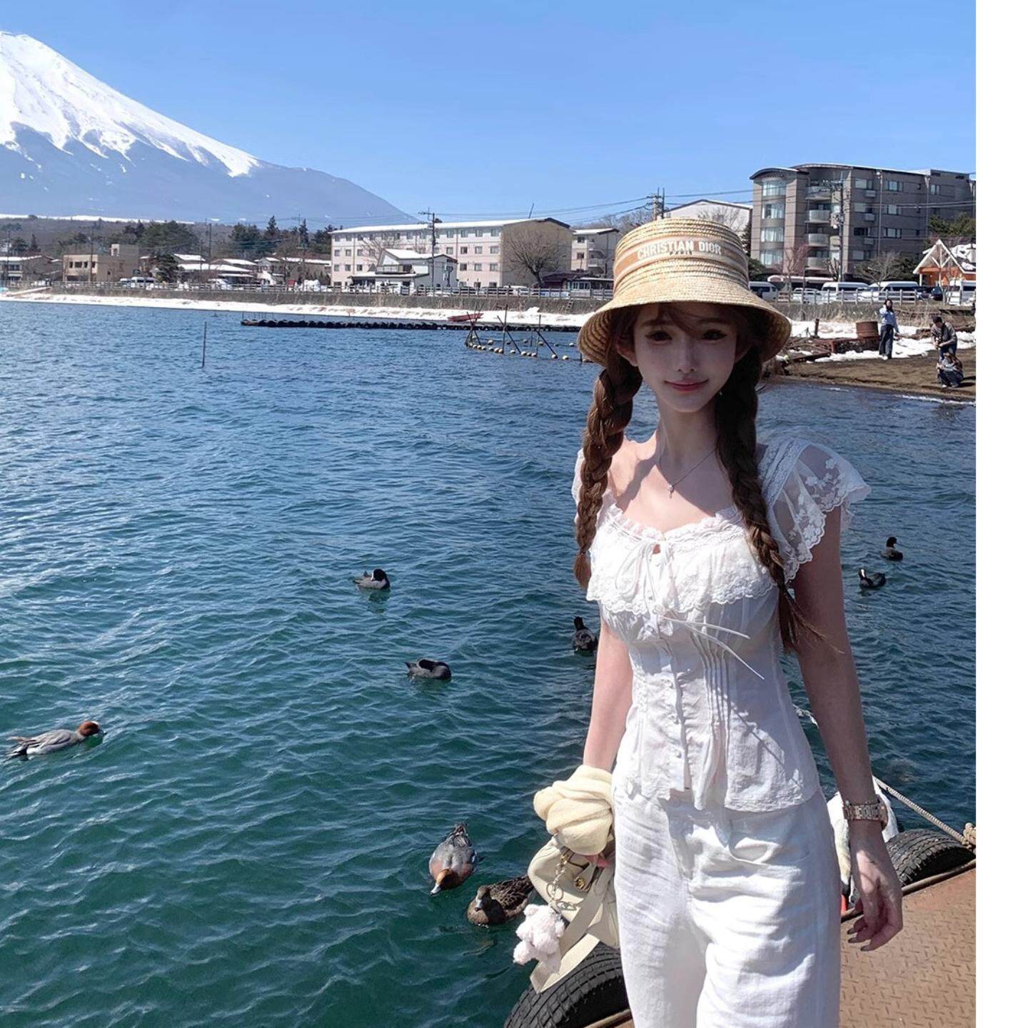 仿天丝抽绳花边纯白夏装衬衫女|
