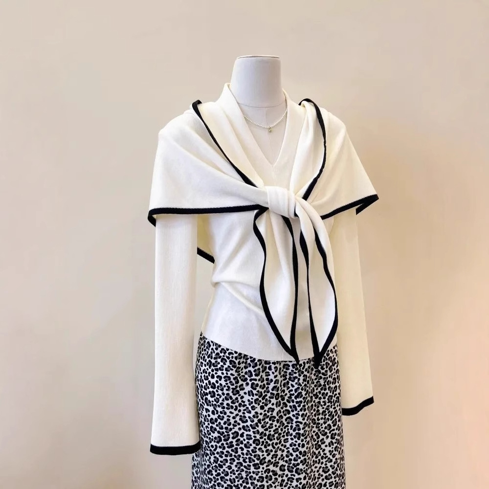 法式时髦小众轻熟风气质带披肩设计感针织衫长袖修身显瘦洋气上衣