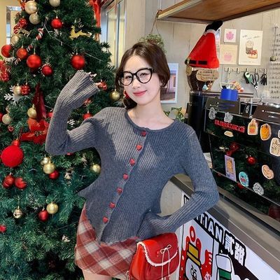 不规则灰色爱心针织开衫女冬季收腰洋气内搭设计感木耳边打底上衣