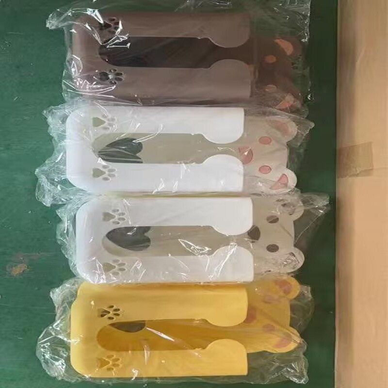 可爱卡通小熊纸巾收纳盒家用可壁挂式免打孔洗脸巾收纳置物架