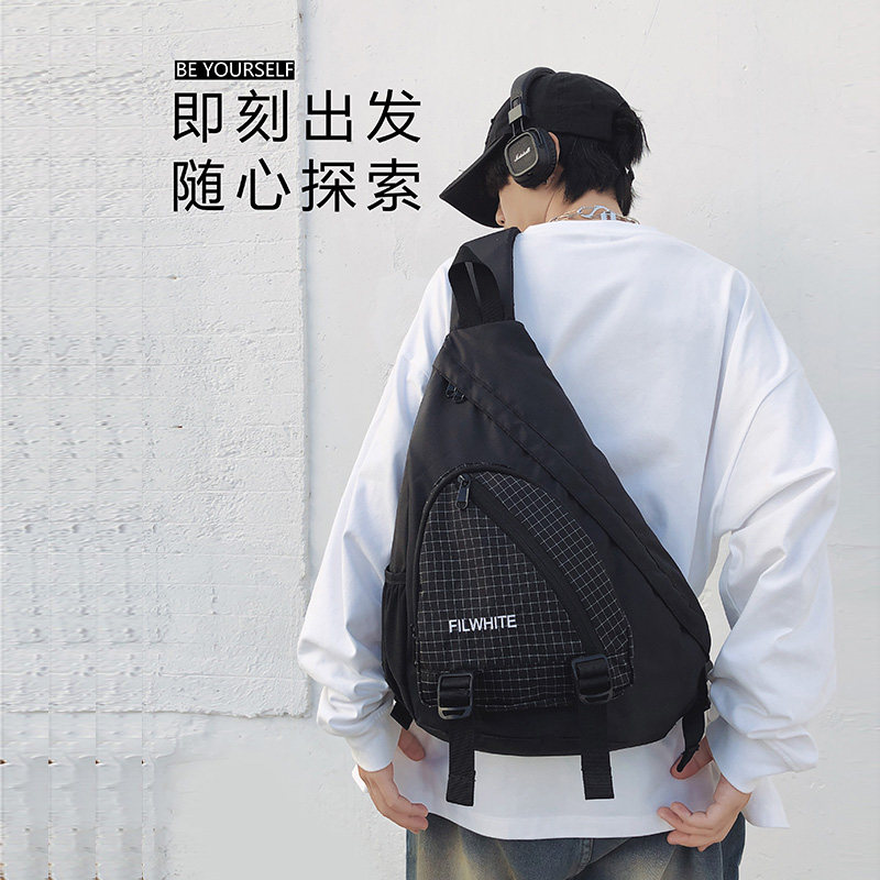 户外运动骑行包弓箭包男款小众设计感背包机能潮单肩牌斜挎包男生图片