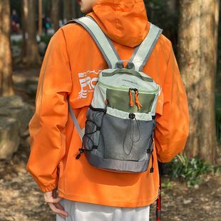 大容量新款 登山旅行书包休闲户外轻便背包出游徒步运动双肩包