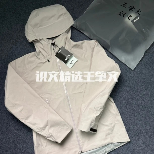 识文冲锋衣betaLT单壳冲锋衣