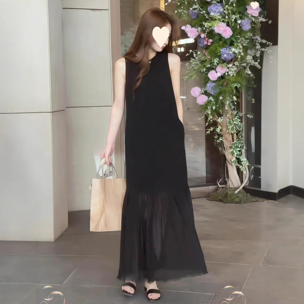 法国轻奢夏季新款黑色无袖连衣裙女设计感小众拼接网纱气质长