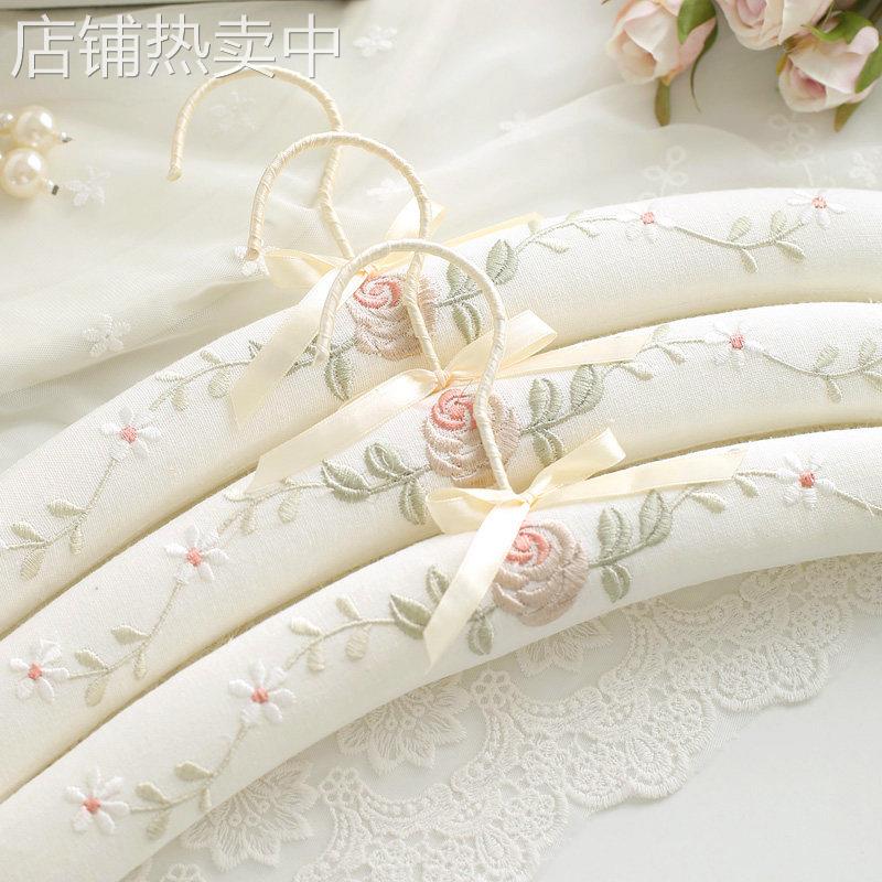◎包布棉挂衣架软海绵无痕家用布艺欧式婚纱衣服架衣挂防滑衣撑