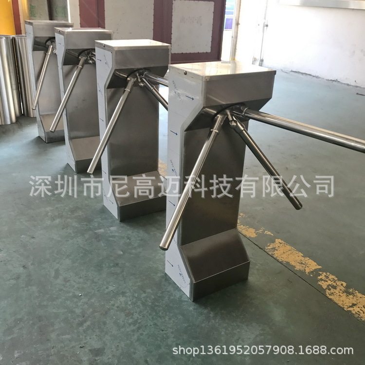 【促销产品】手动立式三辊闸单向自由旋转闸道机佛山三竿转闸机