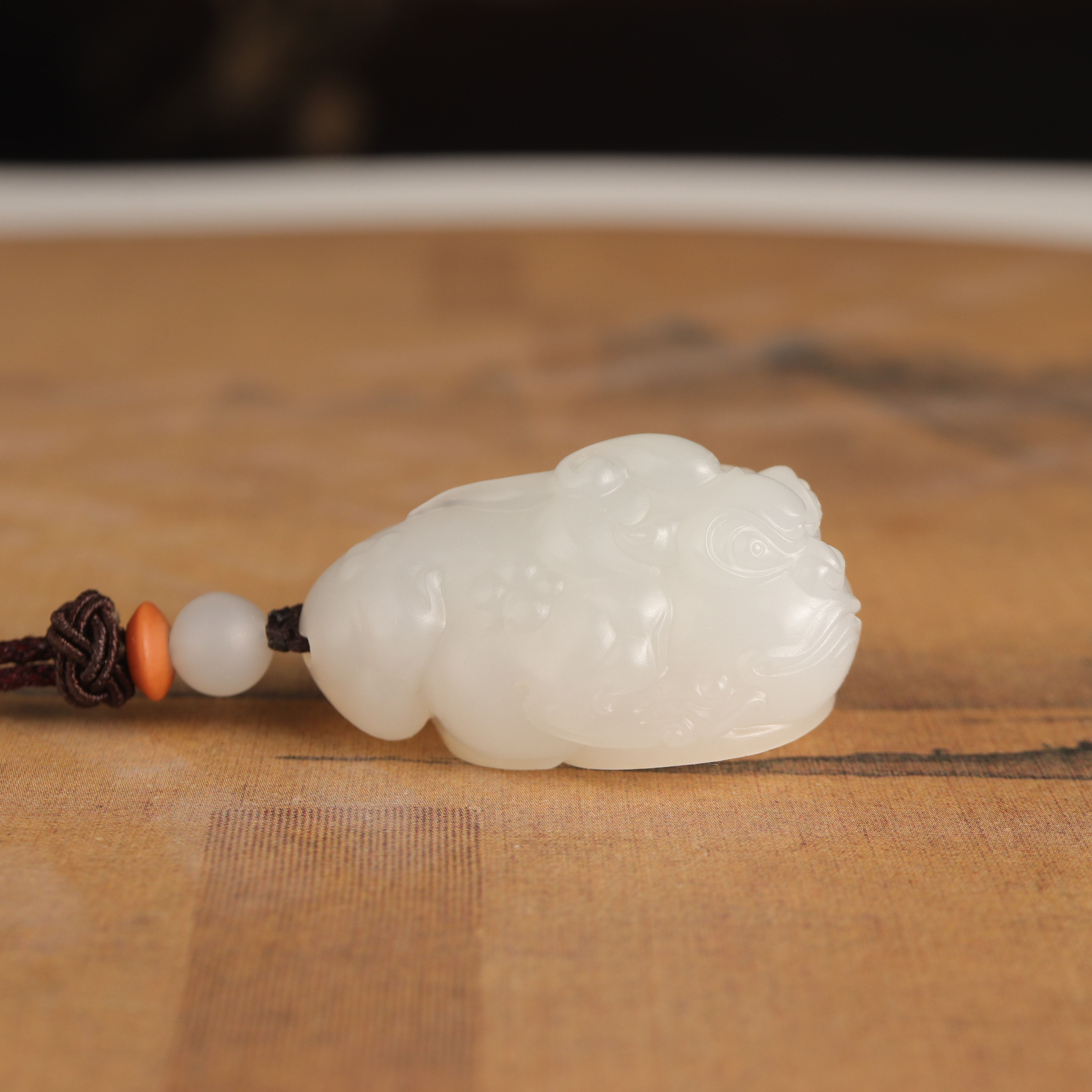 苏工新疆和田玉籽料白玉金蟾吊坠三角金蟾籽玉蟾蜍挂件羊脂玉