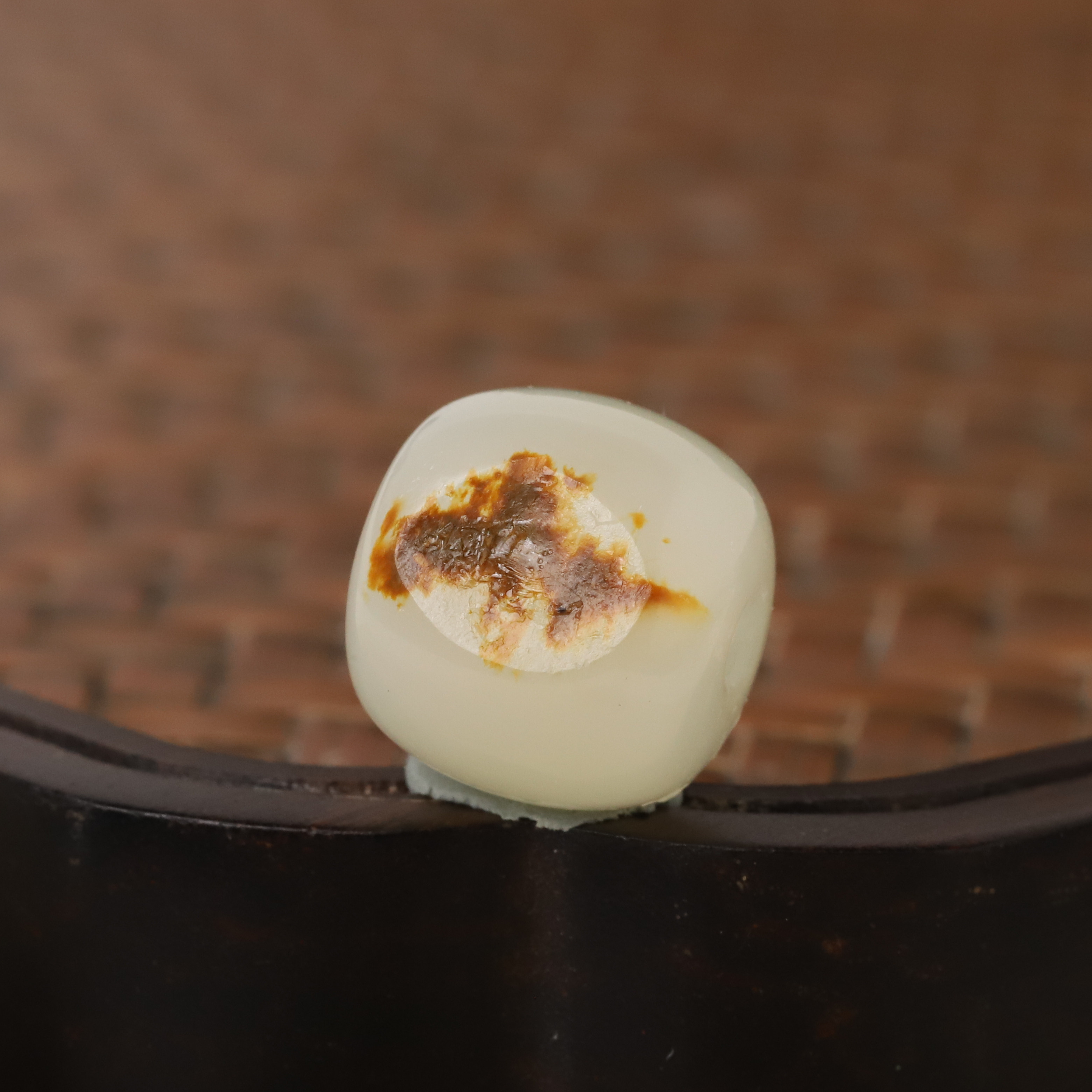 新疆和田玉老型珠籽料圆珠单珠